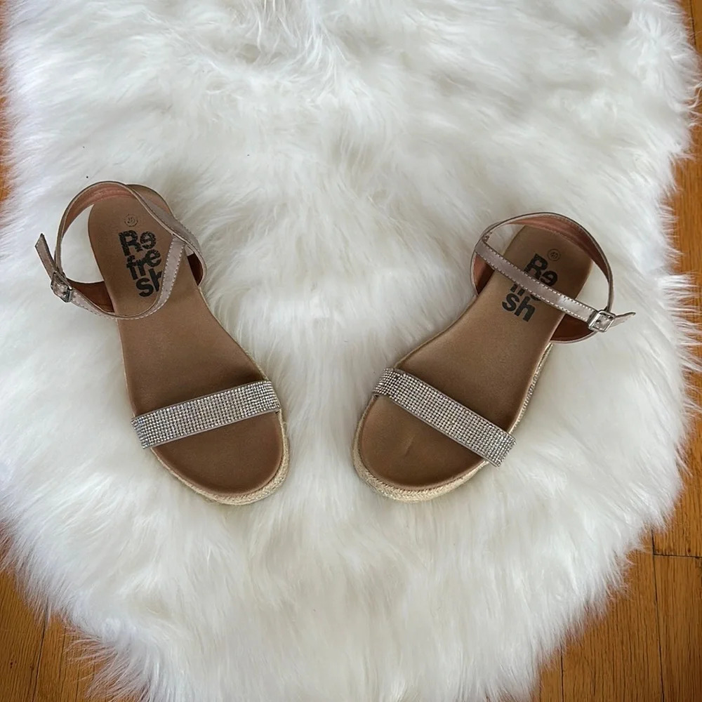 Refresh rhinestone strap platform sandals